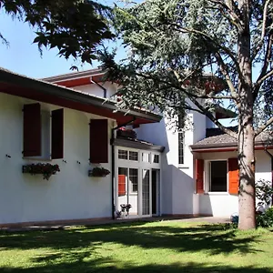 ** Nocleg ze śniadaniem Vanessa House Włochy