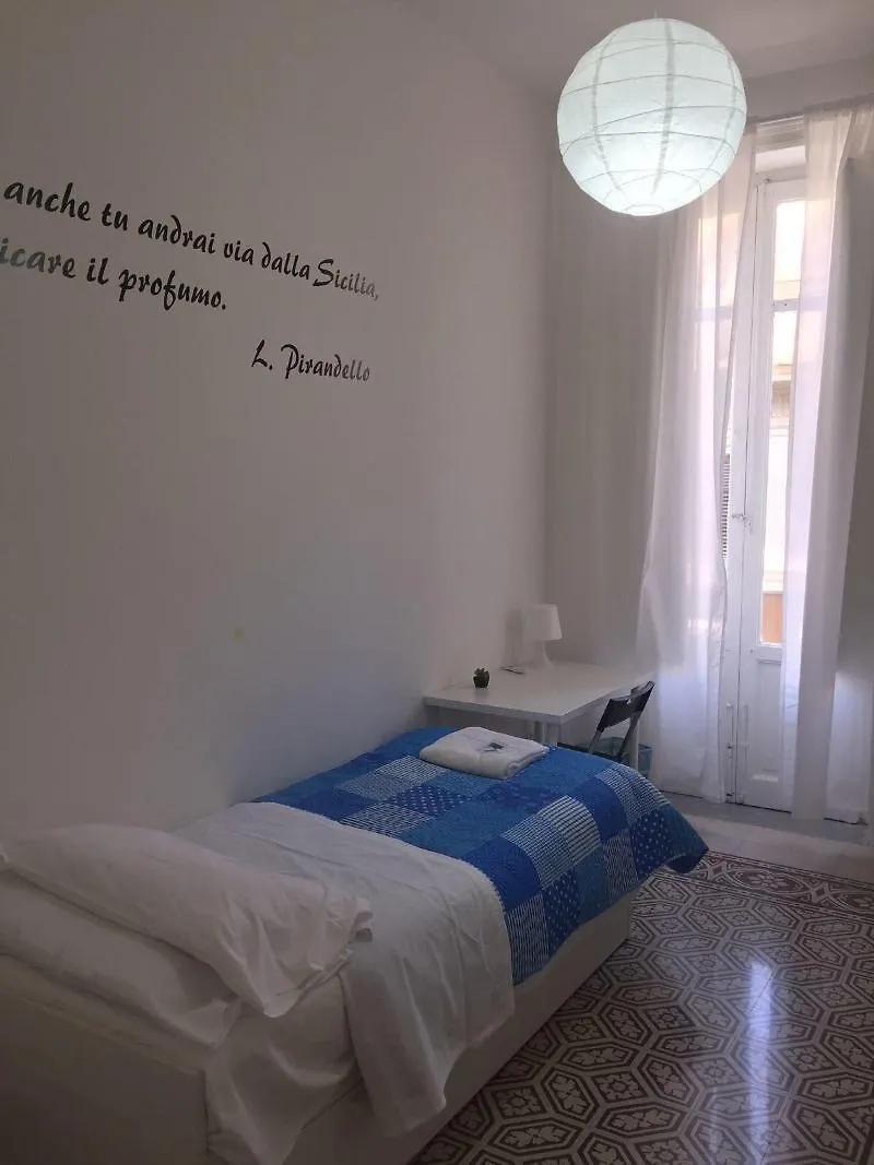 Hotel Mamamia #Teatro Massimo Palermo Pensjonat