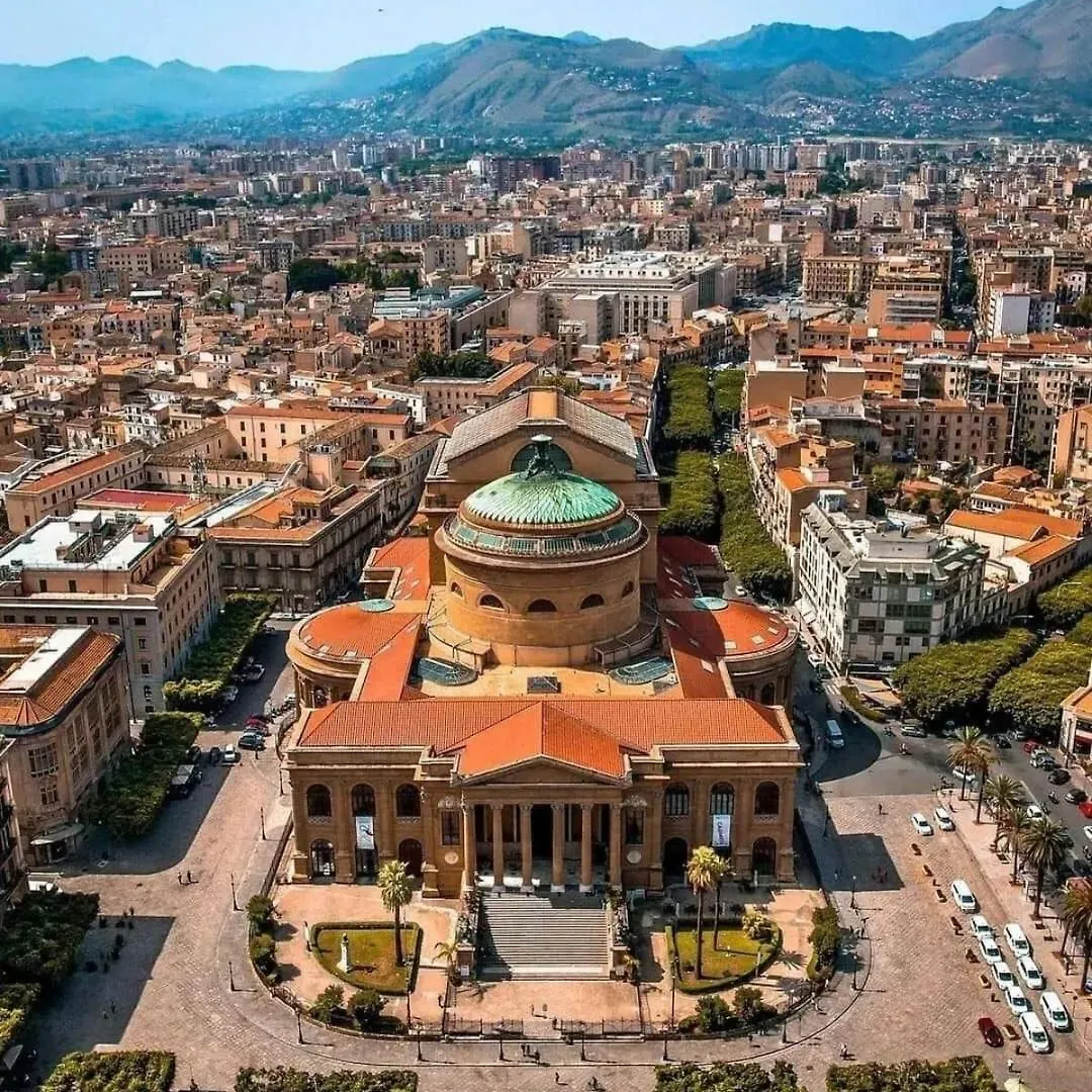 Hotel Mamamia #Teatro Massimo Palermo 3*,